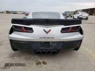 2017 Chevrolet Corvette 1LT with VIN 1G1YB2D75H5121081, listed as a Copart auction lot 43737223 with 32,917 mi miles. Bid and sale history available at carsss.com. Image 6.