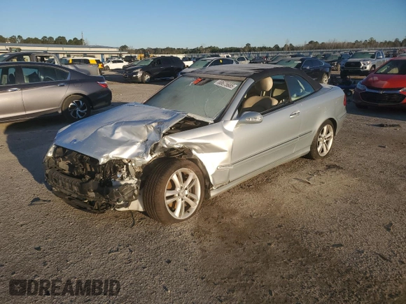 2006 Mercedes-Benz CLK 350 with VIN WDBTK56G06T061539, listed as a Copart auction lot 88675685 with Not provided miles and Salvage title. Bid and sale history available at DreamBid. Image 1.