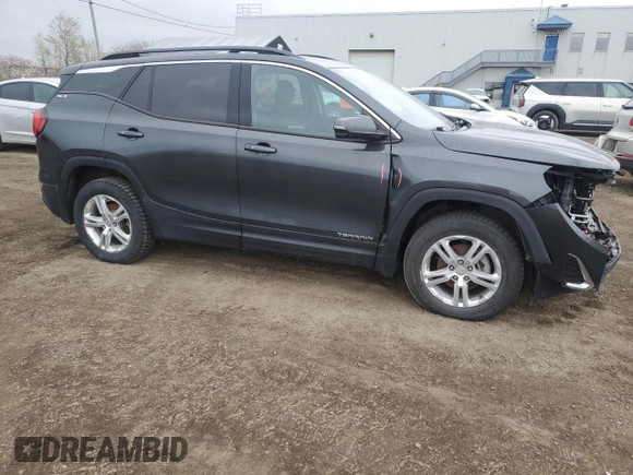 2018 GMC Terrain SLE z VIN 3GKALTEV5JL303379, wystawiony jako Copart lot #56303395 z przebiegiem Nie podano mil oraz Szkody całkowita. Historia ofert i sprzedaży dostępna na DreamBid. Obrazek 4.