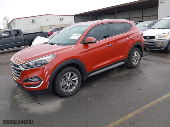 2017 Hyundai Tucson SE with VIN KM8J33A43HU526878, listed as a IAAI auction lot 41782842 with 21,627 mi miles. Bid and sale history available at carsss.com. Image 2.