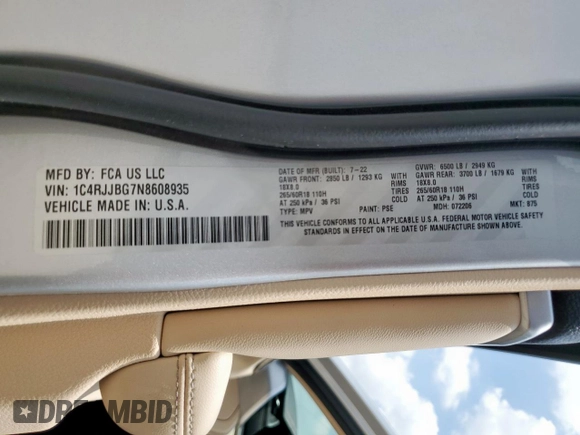 2022 Jeep Grand Cherokee Limited z VIN 1C4RJJBG7N8608935, wystawiony jako Copart lot #60070705 z przebiegiem 68 508 mil mil oraz Czysty tytuł • Clean title. Historia ofert i sprzedaży dostępna na DreamBid. Obrazek 13.