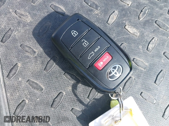 2025 Toyota Camry LE with VIN 4T1DAACK3SU529581, listed as a IAAI auction lot 41376433 with 5,283 mi miles and . Bid and sale history available at DreamBid. Image 11.