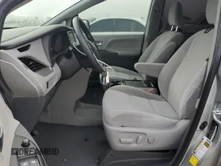 2020 Toyota Sienna LE Auto Access Seat with VIN 5TDKZ3DC4LS061907, listed as a Copart auction lot 50261305 with 80,784 mi miles and Salvage Title. Bid and sale history available at carsss.com. Image 7.