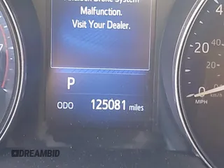 2018 Toyota C-HR XLE with VIN NMTKHMBX3JR048303, listed as a IAAI auction lot 41695246 with 125,081 mi miles. Bid and sale history available at carsss.com. Image 15.