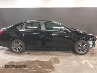 2024 Kia Forte LXS with VIN 3KPF24AD6RE745031, listed as a IAAI auction lot 41776118 with 18,093 mi miles and . Bid and sale history available at DreamBid. Image 14.
