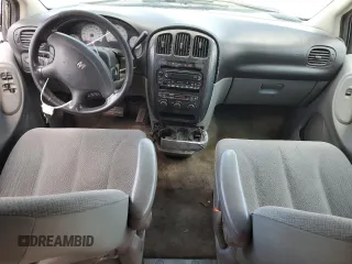 2005 Dodge Caravan SXT z VIN 2D4GP44L15R380469, wystawiony jako Copart lot #58800775 z przebiegiem Nie podano mil oraz Szkoda całkowita • Salvage title. Historia ofert i sprzedaży dostępna na DreamBid. Obrazek 8.