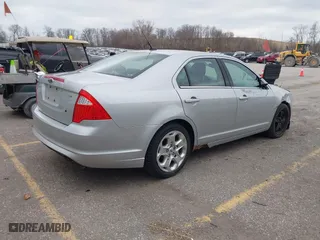 2010 Ford Fusion SE with VIN 3FAHP0HA7AR238091, listed as a IAAI auction lot 41847624 with 157,381 mi miles. Bid and sale history available at carsss.com. Image 4.