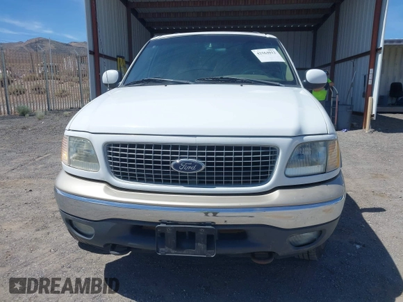 1999 Ford Expedition XLT with VIN 1FMPU18L2XLB92596, listed as a IAAI auction lot 42564012 with Not provided miles and . Bid and sale history available at DreamBid. Image 6.