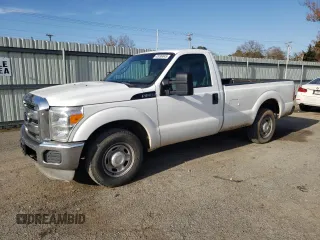 2016 Ford Super Duty F-250 SRW XL with VIN 1FTBF2A65GED40702, listed as a Copart auction lot 43036045 with 86,754 mi miles and Salvage Title. Bid and sale history available at carsss.com. Image 1.