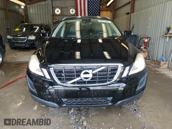 2011 Volvo XC60 3.0T with VIN YV4902DZ0B2193752, listed as a Copart auction lot 62071495 with 131,940 mi miles and Salvage title. Bid and sale history available at DreamBid. Image 5.