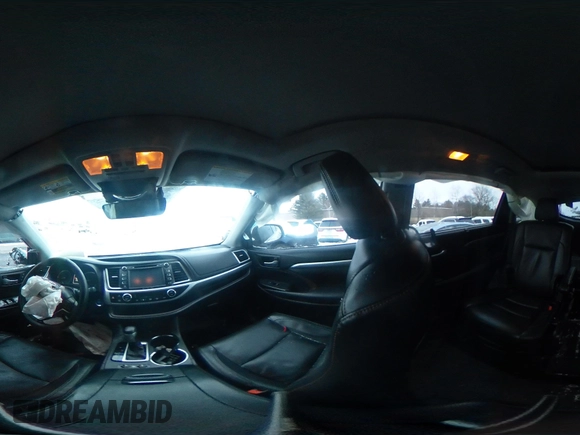 2018 Toyota Highlander Hybrid Limited с VIN 5TDDGRFH5JS043617, выставлен на аукционе IAAI как лот 41541783 с пробегом 91 038 миль миль и . История ставок и продаж доступна на DreamBid. Изображение 18.