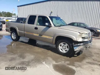 2004 Chevrolet Silverado 1500 Z71 with VIN 1GCEK19T04E195772, listed as a Copart auction lot 50040325 with 152,605 mi miles and Salvage Title. Bid and sale history available at DreamBid. Image 4.