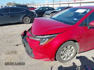 2020 Toyota Corolla LE with VIN JTDEPRAE1LJ083405, listed as a IAAI auction lot 41673933 with 103,222 mi miles. Bid and sale history available at carsss.com. Image 6.