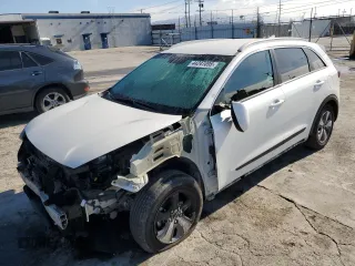 2019 Kia Niro LX with VIN KNDCB3LC9K5349145, listed as a Copart auction lot 44247095 with 94,258 mi miles and Salvage Title. Bid and sale history available at carsss.com. Image 1.