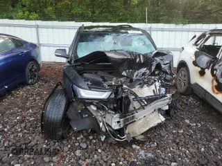 2023 Chevrolet Traverse LT Cloth z VIN 1GNERGKW6PJ191389, wystawiony jako Copart lot #53453445 z przebiegiem Nie podano mil oraz Nie do naprawy • Non repairable. Historia ofert i sprzedaży dostępna na DreamBid. Obrazek 5.
