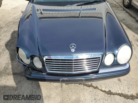 1997 Mercedes-Benz E-Class with VIN WDBJF72F8VA462335, listed as a Copart auction lot 50230895 with 97,831 mi miles and Salvage Title. Bid and sale history available at carsss.com. Image 11.