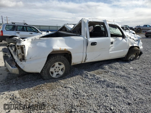 2006 Chevrolet Silverado 1500 LT1 with VIN 2GCEK13T761207865, listed as a Copart auction lot 48431545 with 0 mi miles and Salvage Title. Bid and sale history available at carsss.com. Image 3.