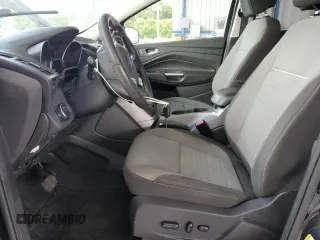 2014 Ford Escape SE z VIN 1FMCU9GX1EUC45135, wystawiony jako Copart lot #65544365 z przebiegiem 113 866 mil mil oraz Czysty tytuł • Clean title. Historia ofert i sprzedaży dostępna na DreamBid. Obrazek 7.