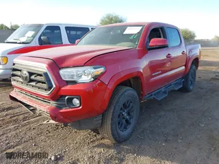 2020 Toyota Tacoma 2WD SR5 with VIN 3TMAZ5CN9LM131122, listed as a IAAI auction lot 40914364 with 1 mi miles. Bid and sale history available at carsss.com. Image 16.