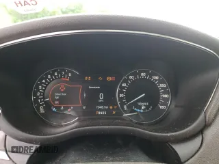 2017 Lincoln MKC Reserve z VIN 5LMCJ3D92HUL32426, wystawiony jako Copart lot #58650355 z przebiegiem 73 445 mil mil oraz Szkoda całkowita • Salvage title. Historia ofert i sprzedaży dostępna na DreamBid. Obrazek 9.