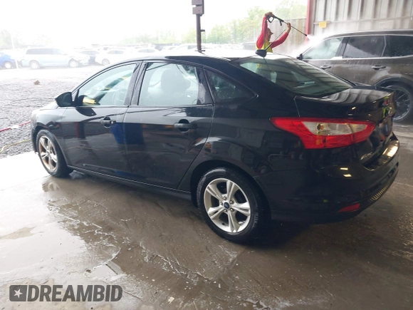 2013 Ford Focus SE with VIN 1FADP3F21DL333194, listed as a IAAI auction lot 42071641 with 107,912 mi miles. Bid and sale history available at carsss.com. Image 3.
