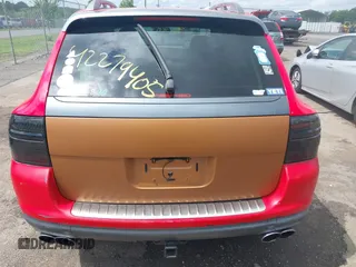 2006 Porsche Cayenne S z VIN WP1AB29P06LA69268, wystawiony jako IAAI lot #42279405 z przebiegiem Nie podano mil oraz . Historia ofert i sprzedaży dostępna na DreamBid. Obrazek 17.