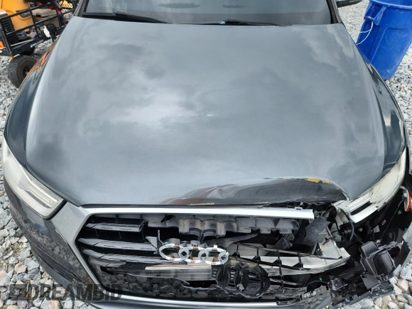 2018 Audi Q3 Premium z VIN WA1BCCFS3JR015478, wystawiony jako Copart lot #59613945 z przebiegiem 96 841 mil mil oraz Szkoda całkowita • Salvage title. Historia ofert i sprzedaży dostępna na DreamBid. Obrazek 12.