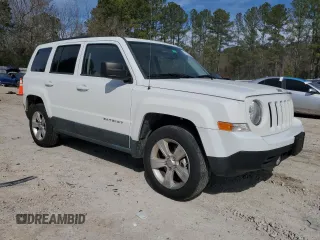 2011 Jeep Patriot Latitude with VIN 1J4NF1GB9BD207381, listed as a Copart auction lot 47028315 with 106,142 mi miles and Clean Title. Bid and sale history available at DreamBid. Image 4.