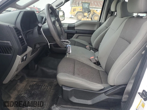 2018 Ford F-150 XL с VIN 1FTMF1CB5JKF89264, выставлен на аукционе Copart как лот 62482135 с пробегом 136 251 миль миль и Списание • Salvage title. История ставок и продаж доступна на DreamBid. Изображение 7.