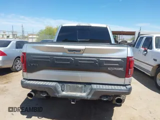 2017 Ford F-150 Raptor with VIN 1FTFW1RG1HFA74342, listed as a IAAI auction lot 42046612 with 139,618 mi miles and . Bid and sale history available at carsss.com. Image 17.