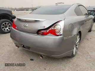 2008 Infiniti G37 Coupe Journey with VIN JNKCV64E88M117710, listed as a IAAI auction lot 41723422 with 199,388 mi miles. Bid and sale history available at carsss.com. Image 6.