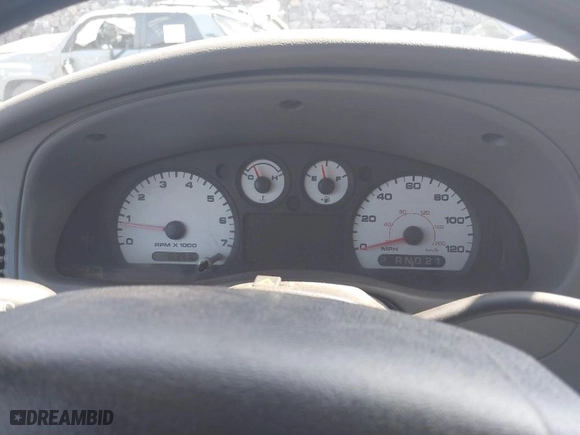 2005 Ford Ranger XL with VIN 1FTYR14UX5PA24168, listed as a IAAI auction lot 41473024 with 183,910 mi miles. Bid and sale history available at carsss.com. Image 7.