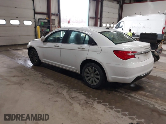 2013 Chrysler 200 Touring with VIN 1C3CCBBB2DN592416, listed as a IAAI auction lot 41732350 with 121,579 mi miles and . Bid and sale history available at carsss.com. Image 3.