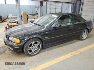 2001 BMW 3 Series 330Ci with VIN WBABS53401EV87414, listed as a Copart auction lot 83841974 with 90,923 mi miles and Salvage Title. Bid and sale history available at carsss.com. Image 1.