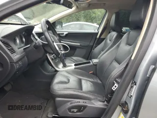 2013 Volvo XC60 T6 с VIN YV4902DZ0D2394957, выставлен на аукционе Copart как лот 60759285 с пробегом 134 775 миль миль и Чистый • Clean title. История ставок и продаж доступна на DreamBid. Изображение 7.