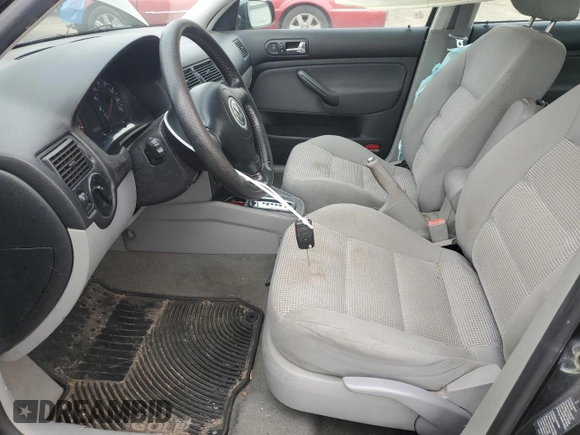 2003 Volkswagen Golf GLS с VIN 9BWGK61J034062472, выставлен на аукционе Copart как лот 49186615 с пробегом 163 365 миль миль и Списание • Salvage title. История ставок и продаж доступна на DreamBid. Изображение 7.