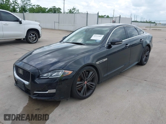 2019 Jaguar XJ z VIN SAJWA1CEXKMW22140, wystawiony jako IAAI lot #42113507 z przebiegiem 24 207 mil mil oraz . Historia ofert i sprzedaży dostępna na DreamBid. Obrazek 17.
