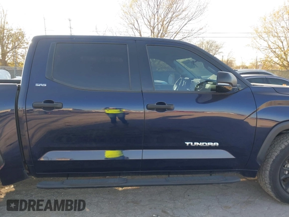 2022 Toyota Tundra 2WD SR5 with VIN 5TFLA5AB1NX001969, listed as a IAAI auction lot 41792254 with 76,862 mi miles. Bid and sale history available at carsss.com. Image 13.