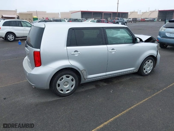 2008 Scion xB with VIN JTLKE50EX81011066, listed as a IAAI auction lot 41573980 with 154974 miles. Bid and sale history available at carsss.com. Image 4.