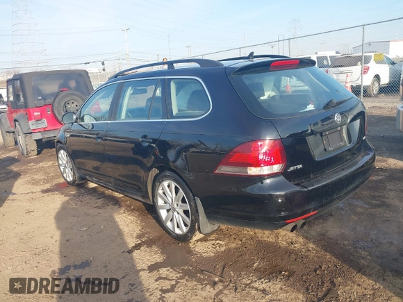 2012 Volkswagen Jetta SportWagen TDI with VIN 3VWPL7AJ8CM702152, listed as a IAAI auction lot 41770833 with 129,621 mi miles. Bid and sale history available at carsss.com. Image 3.