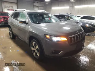 2020 Jeep Cherokee Limited with VIN 1C4PJLDBXLD504934, listed as a Copart auction lot 85673984 with 136,273 mi miles and Salvage Title. Bid and sale history available at carsss.com. Image 4.