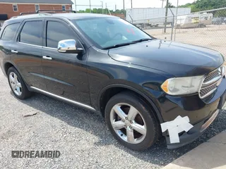2013 Dodge Durango Citadel z VIN 1C4RDHEG7DC562546, wystawiony jako IAAI lot #42311942 z przebiegiem 286 411 mil mil oraz . Historia ofert i sprzedaży dostępna na DreamBid. Obrazek 1.