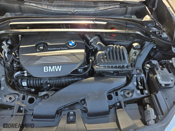 2017 BMW X1 xDrive28i with VIN WBXHT3C32H5F79305, listed as a Copart auction lot 54665865 with 113,046 mi miles and Clean Title. Bid and sale history available at carsss.com. Image 7.
