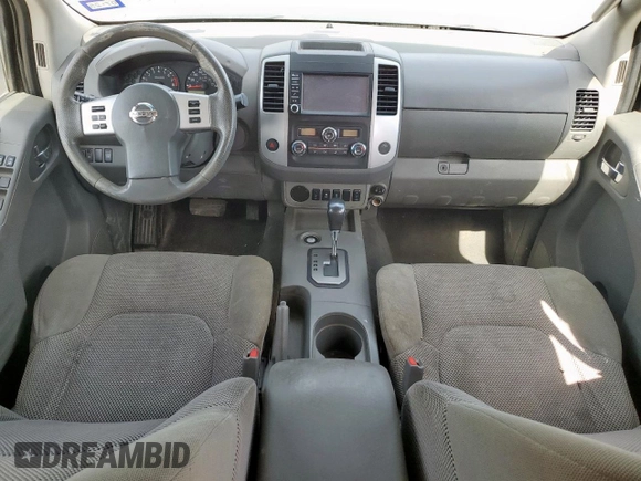 2020 Nissan Frontier S z VIN 1N6ED0EA7LN727085, wystawiony jako Copart lot #56985355 z przebiegiem 165 589 mil mil oraz Czysty tytuł • Clean title. Historia ofert i sprzedaży dostępna na DreamBid. Obrazek 8.