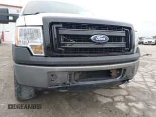 2013 Ford F-150 XL с VIN 1FTFX1EF3DKE62894, выставлен на аукционе IAAI как лот 42248853 с пробегом 233 743 миль миль и . История ставок и продаж доступна на DreamBid. Изображение 6.