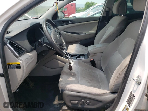 2017 Hyundai Tucson Value z VIN KM8J3CA20HU313644, wystawiony jako Copart lot #60212675 z przebiegiem 123 645 mil mil oraz Czysty tytuł • Clean title. Historia ofert i sprzedaży dostępna na DreamBid. Obrazek 7.