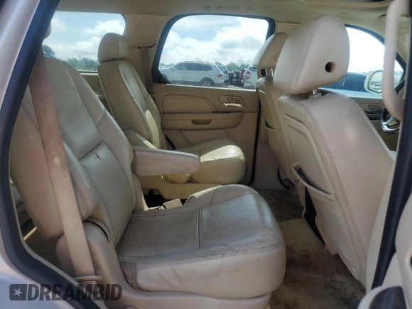2007 Cadillac Escalade z VIN 1GYFK63837R244606, wystawiony jako Copart lot #53540425 z przebiegiem 163 146 mil mil oraz Szkody całkowita. Historia ofert i sprzedaży dostępna na DreamBid. Obrazek 11.