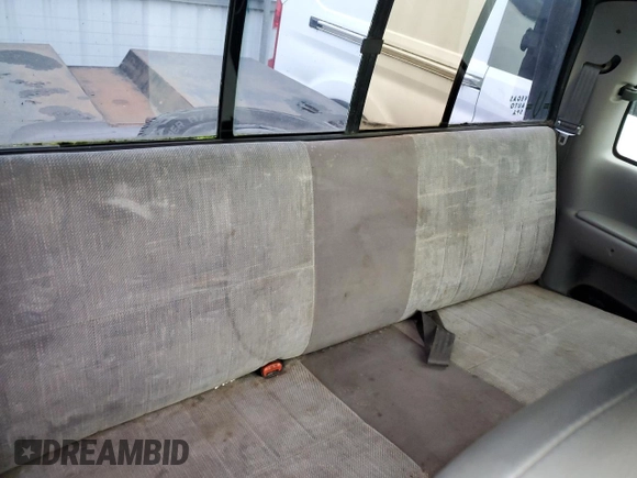 1995 Dodge Ram 3500 with VIN 3B7MF33C5SM159300, listed as a Copart auction lot 85107004 with 378,289 mi miles and Salvage Title. Bid and sale history available at carsss.com. Image 10.