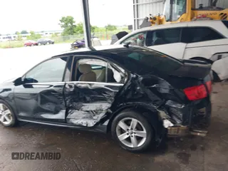 2012 Volkswagen Jetta TDI w/Premium & Nav with VIN 3VWLL7AJ8CM326549, listed as a IAAI auction lot 42748170 with 200,385 mi miles and . Bid and sale history available at DreamBid. Image 15.