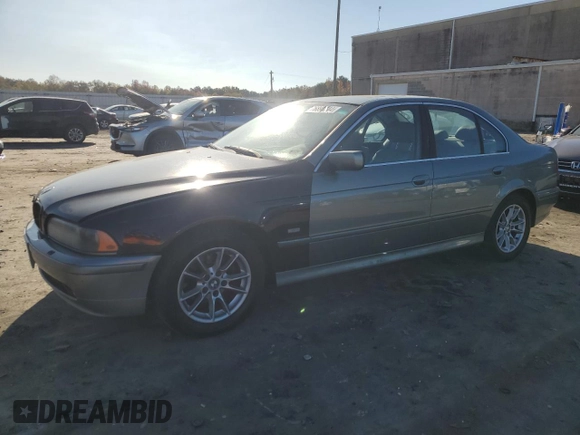 2003 BMW 5 Series 525iA with VIN WBADT43483GY99262, listed as a Copart auction lot 76890744 with 241,653 mi miles and Salvage Title. Bid and sale history available at carsss.com. Image 1.